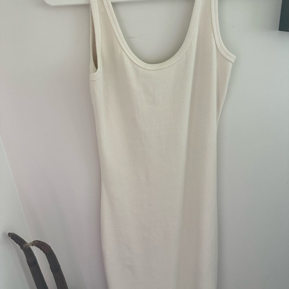 Perfect White Tee Blondie Dress Cream SMALL